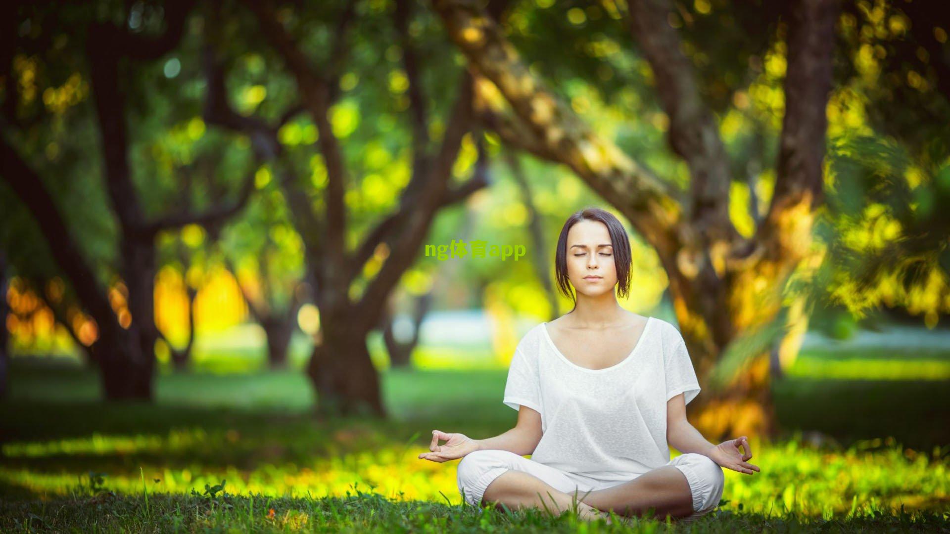 梦回故地,季前赛硝烟中,杜兰特罕见流露紧张,这里刻着青春的起点