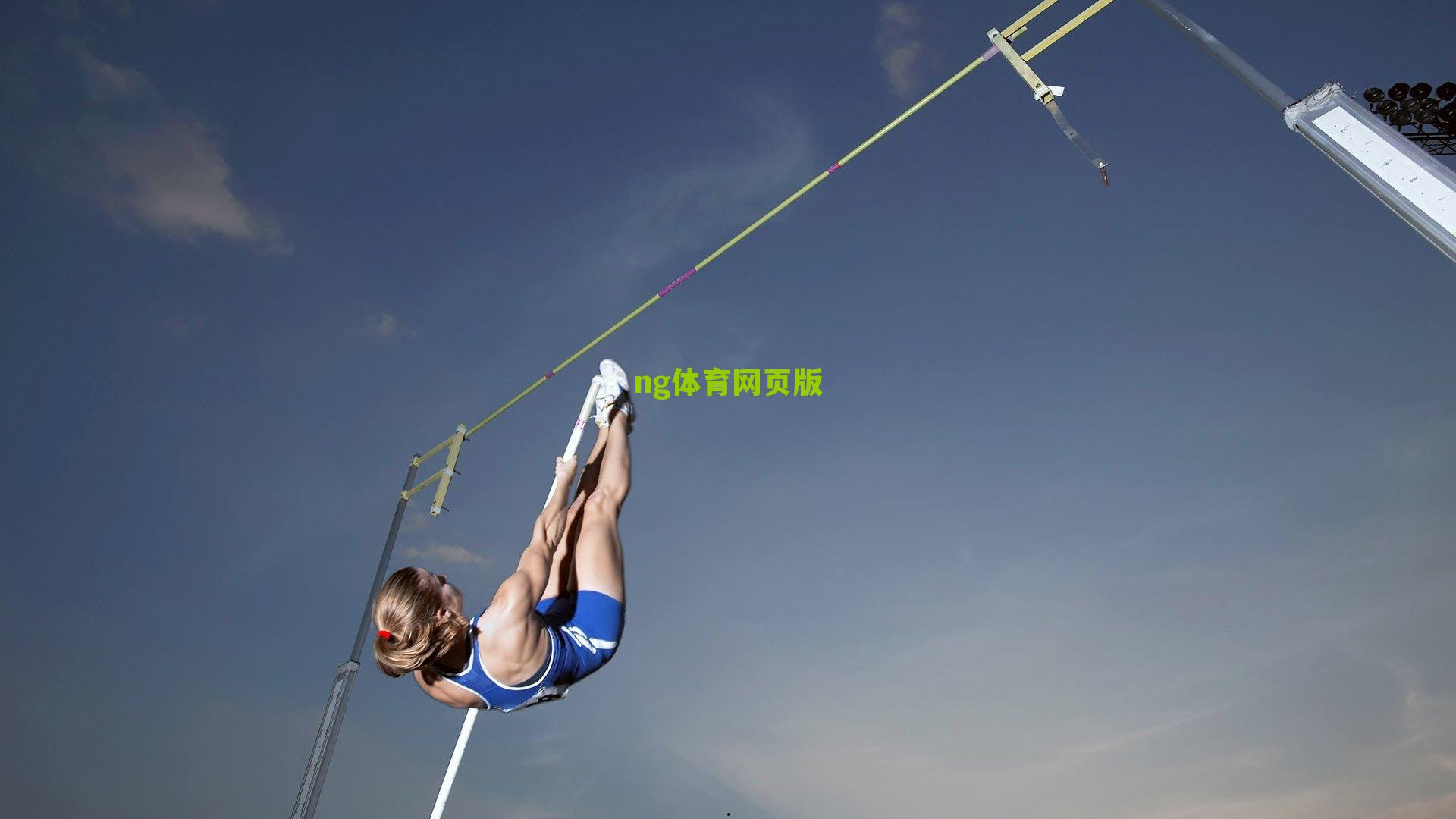乔治关键时刻手软顽疾难改 小卡伤停快艇持续降速
